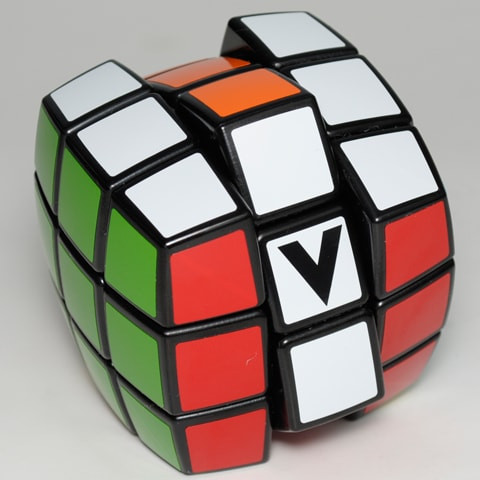 V-CUBE 3х3 Black Pillow | Кубик 3х3 чорний круглий 00.0034