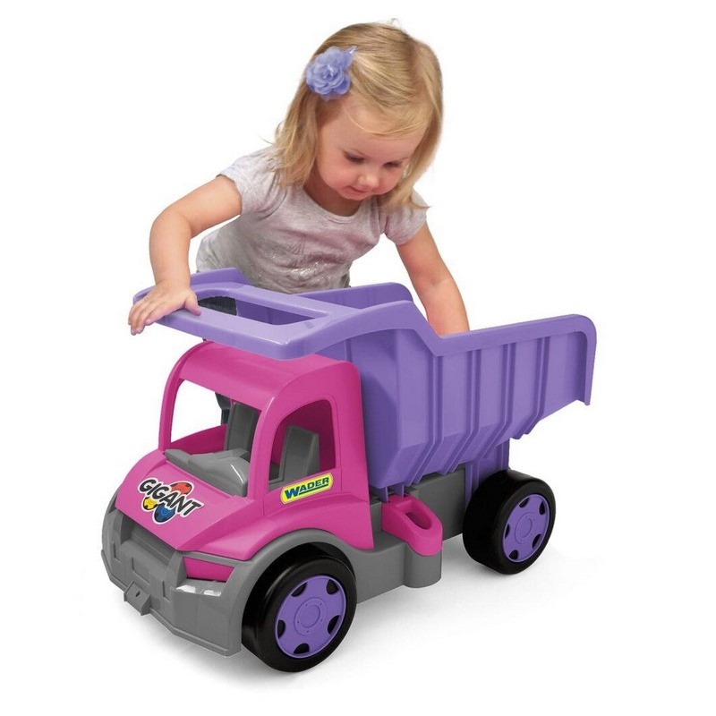 Дитяча іграшкова машинка