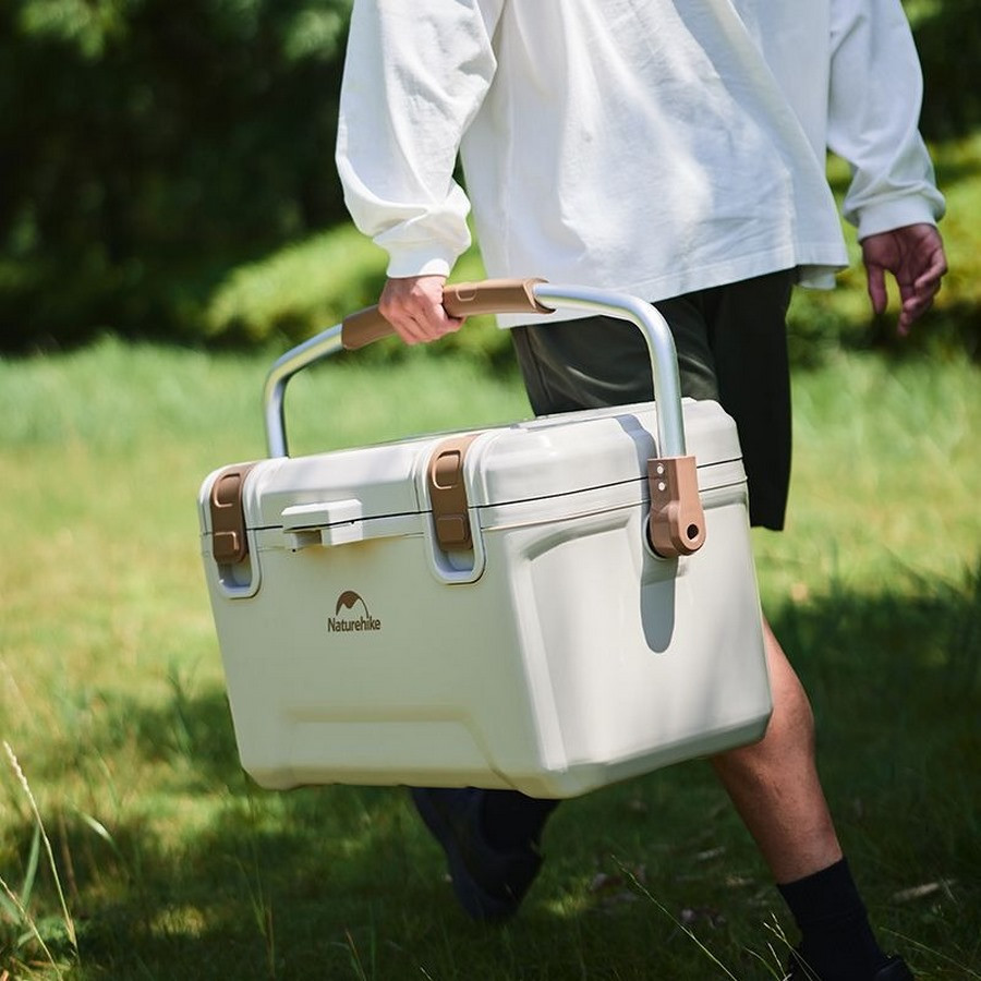 Туристический холодильник CNH22CJ10001 Naturehike 6975641884996, 45 л, бежевый