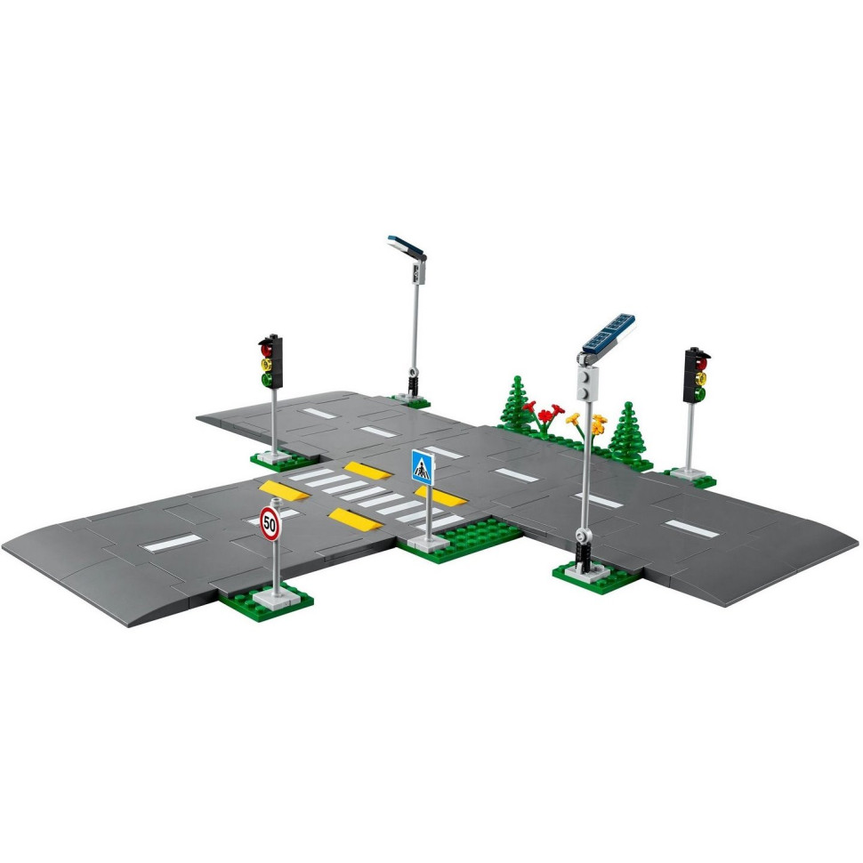 Конструктор LEGO City Town Перекрёсток 60304