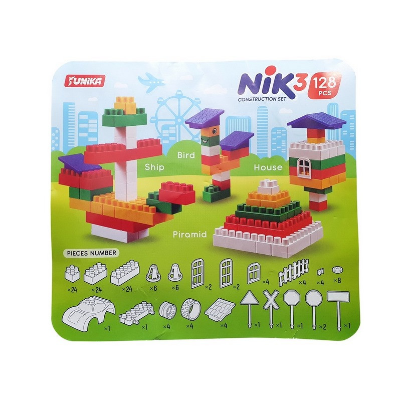 Детский конструктор с большими деталями