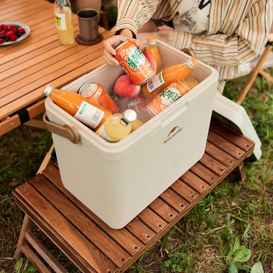 Туристичний холодильник CNK2300BS011 Naturehike 6976023925641, 33 л, бежевий