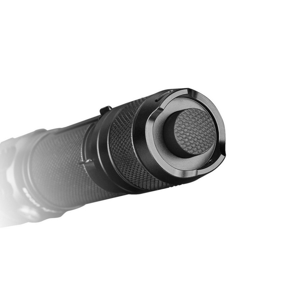 Фонарь ручной Fenix UC35V20