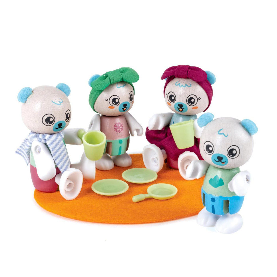 Деревянный игровой набор Семья белых мишек Hape E3529, 4 фигурки