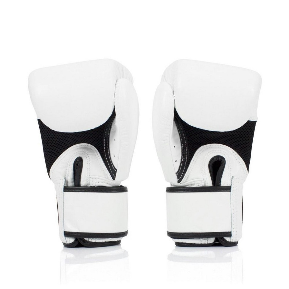 Боксерские перчатки BGV1 Fairtex BGV1_12oz_White 12 унций (бинты в комплекте)