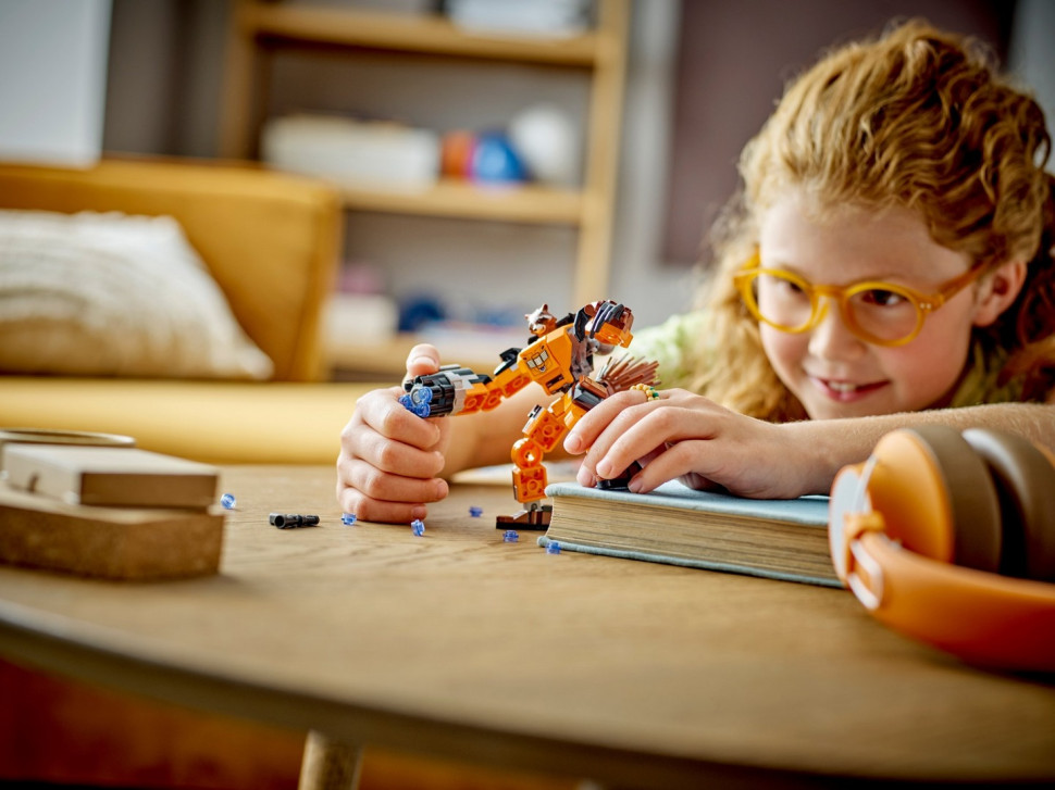 Конструктор LEGO Super Heroes Робоброня Єнота Ракети 76243