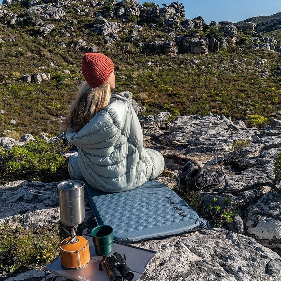 Самонадувной матрас сверхлегкий одноместный CNK2300DZ013 Naturehike 6976023926921, 35 мм, голубой