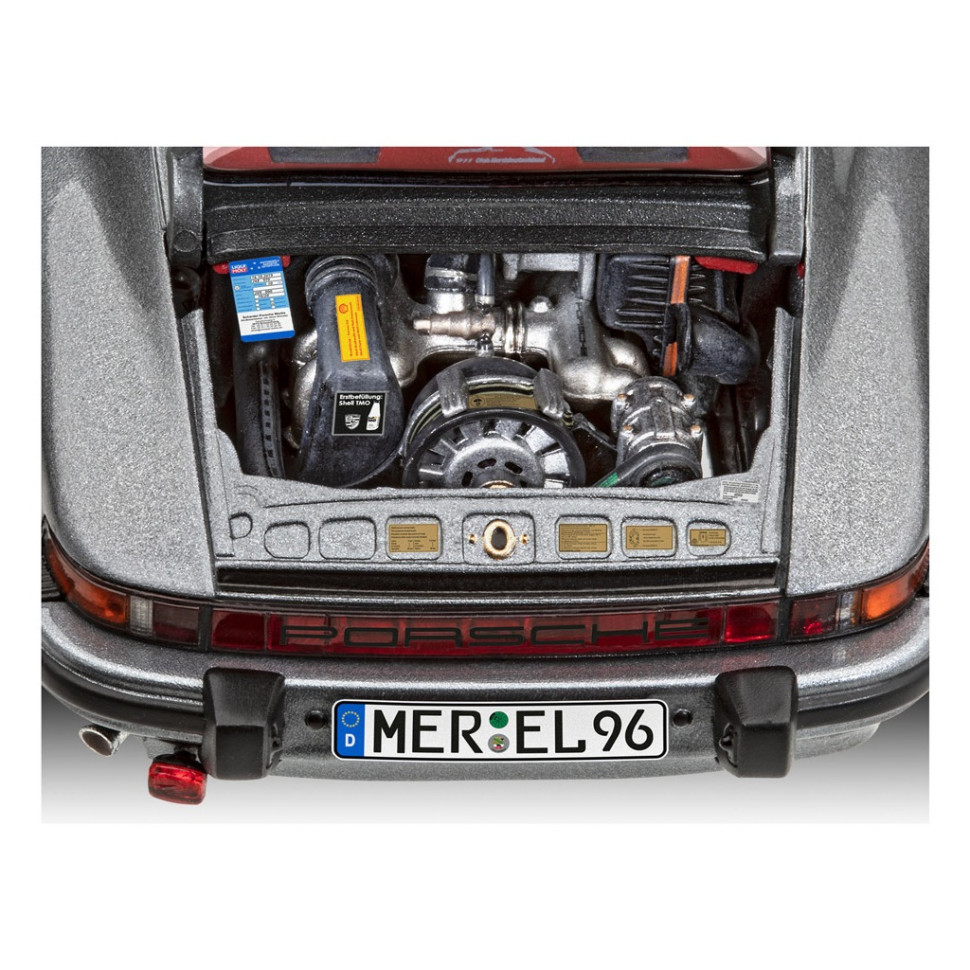 Сборная модель-копия набор Porsche 911 Carrera 3.2 Coupé Revell RVL-67688 уровень 3, 1:24
