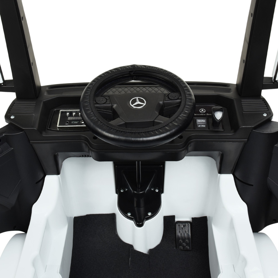 Дитячий електромобіль Вантажівка Bambi M 4208EBLR-1 Mercedes-Benz до 30 кг