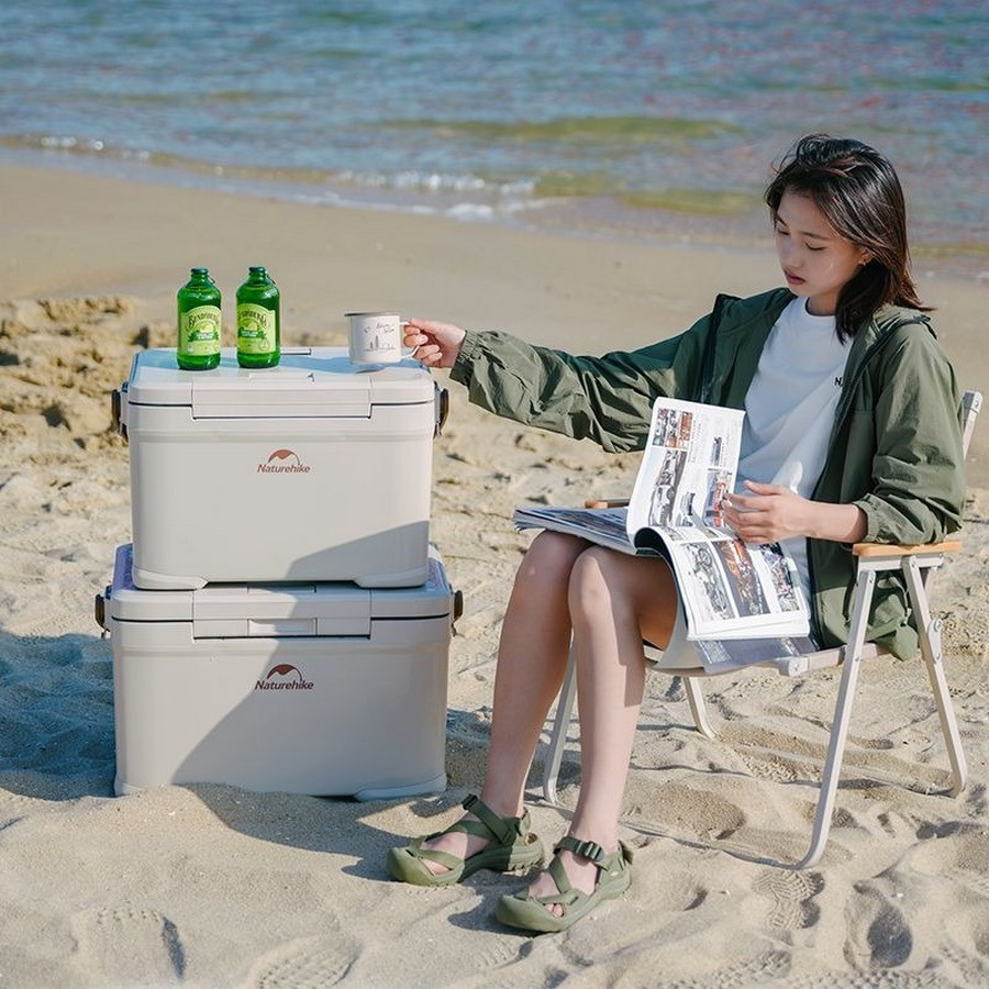 Туристичний холодильник CNK2300BS012 Naturehike 6976023925627, 30 л, бежевий