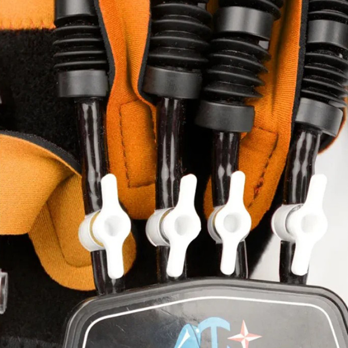 Робот тренажер для реабілітації лівої руки та пальців HBC 108810-L-S-HBC 24x30 см, розмір S