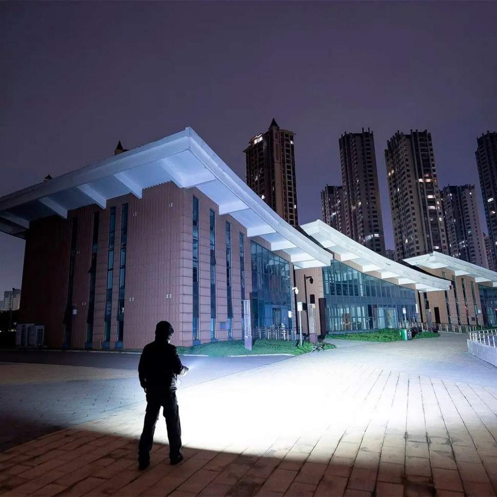 Фонарь Prowess Olight 0.0000.0886 black 5000 люмен