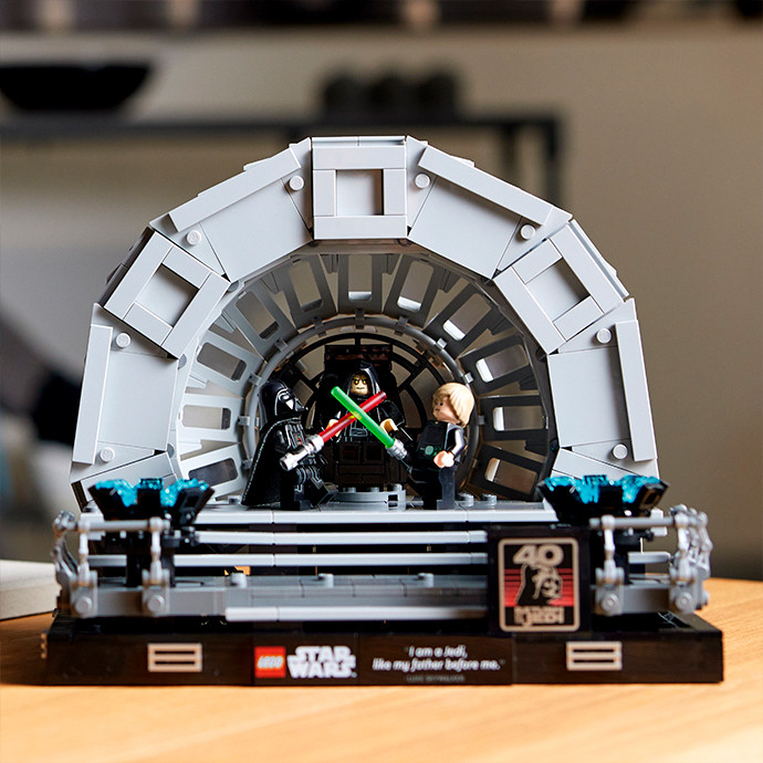 Конструктор LEGO Star Wars™ Діорама: Тронна зала імператора 75352, 807 деталей 