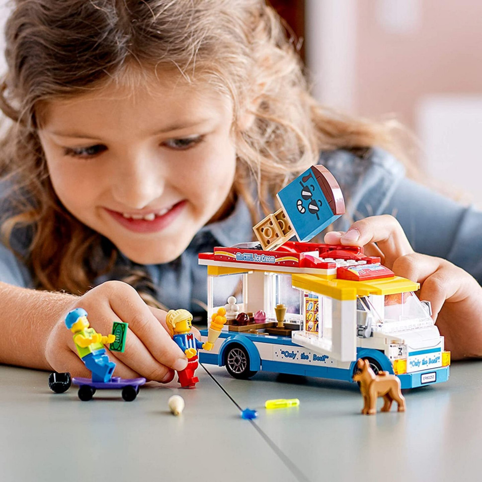 Конструктор LEGO City Грузовик мороженщика 60253