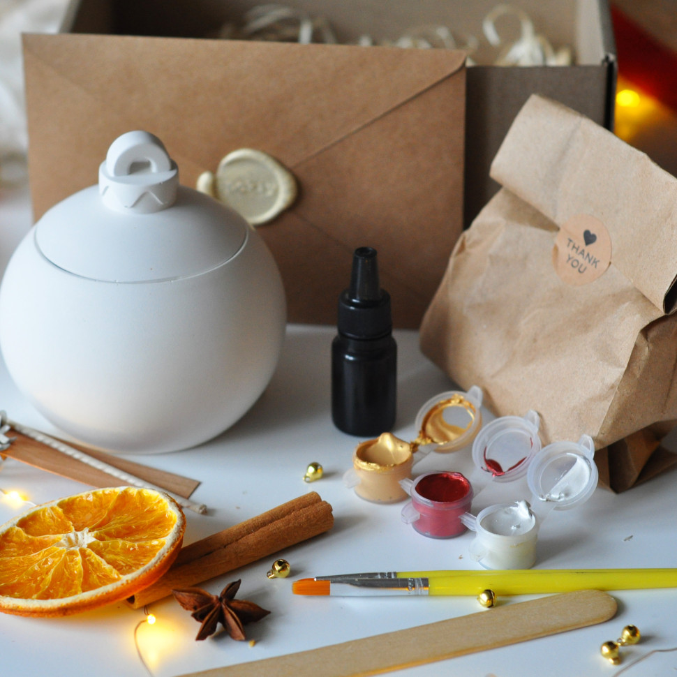 Новогодний набор для создания свечи 