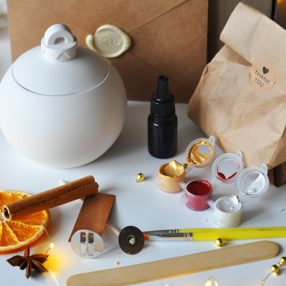 Новогодний набор для создания свечи 