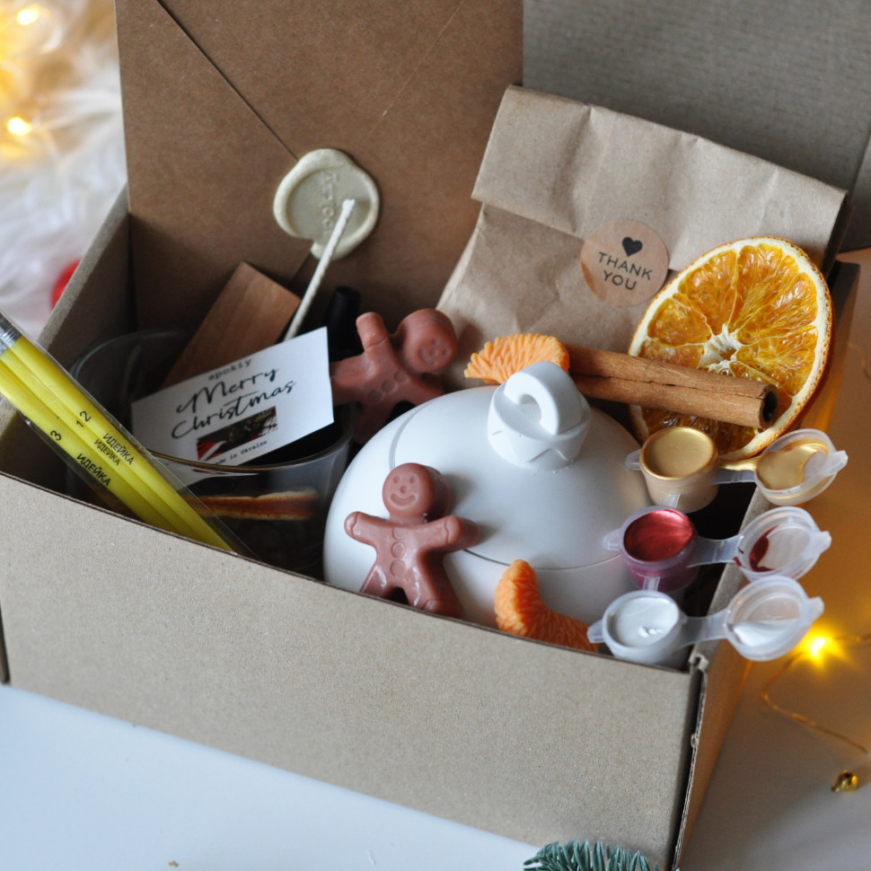 Новогодний набор для создания свечи 