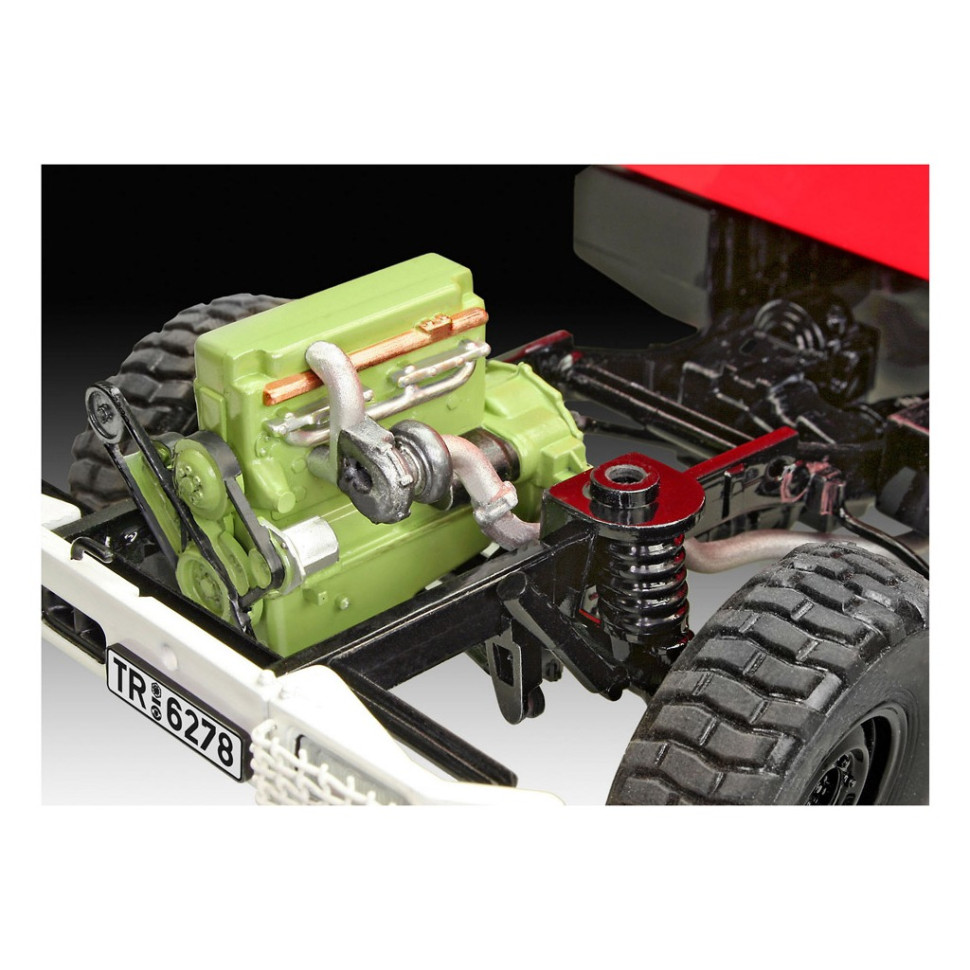Сборная модель-копия Пожарная машина Unimog U1300L TLF 8/18 Revell RVL-07512 уровень 5, 1:24