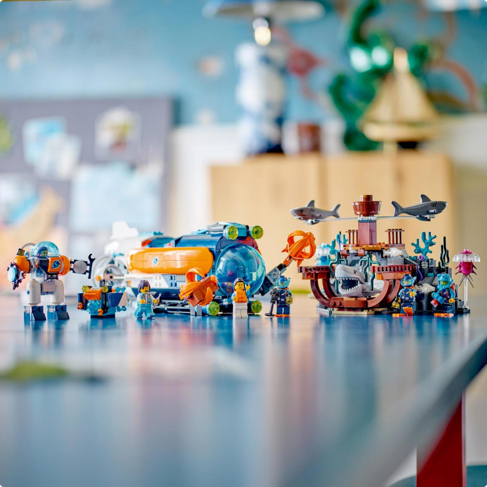 Конструктор Подлодка для глубоководных исследований City Exploration LEGO 60379, 842 детали