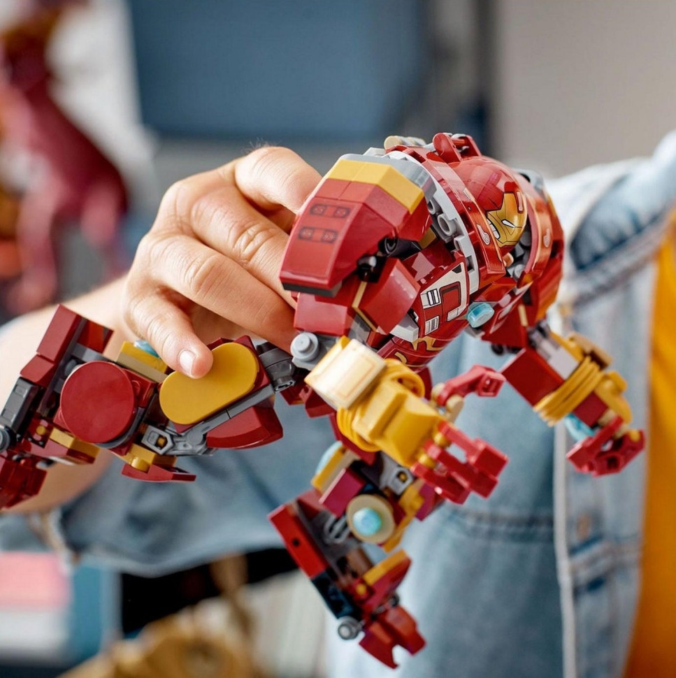 Конструктор LEGO Super Heroes Халкбастер: битва за Ваканду 76247