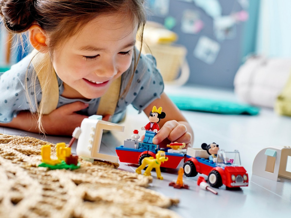 Конструктор LEGO Mickey and Friends Туристичний похід Міккі Маус і Мінні Маус 10777