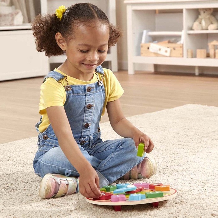 Дитячий дерев'яний годинник-сортувальник Melissa&Doug MD18593, 12 блоків