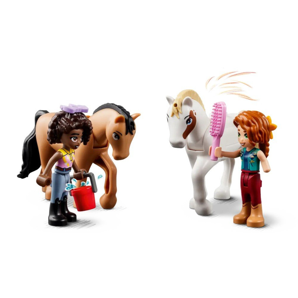 Конструктор Конюшня Отом LEGO 41745, 545 деталей