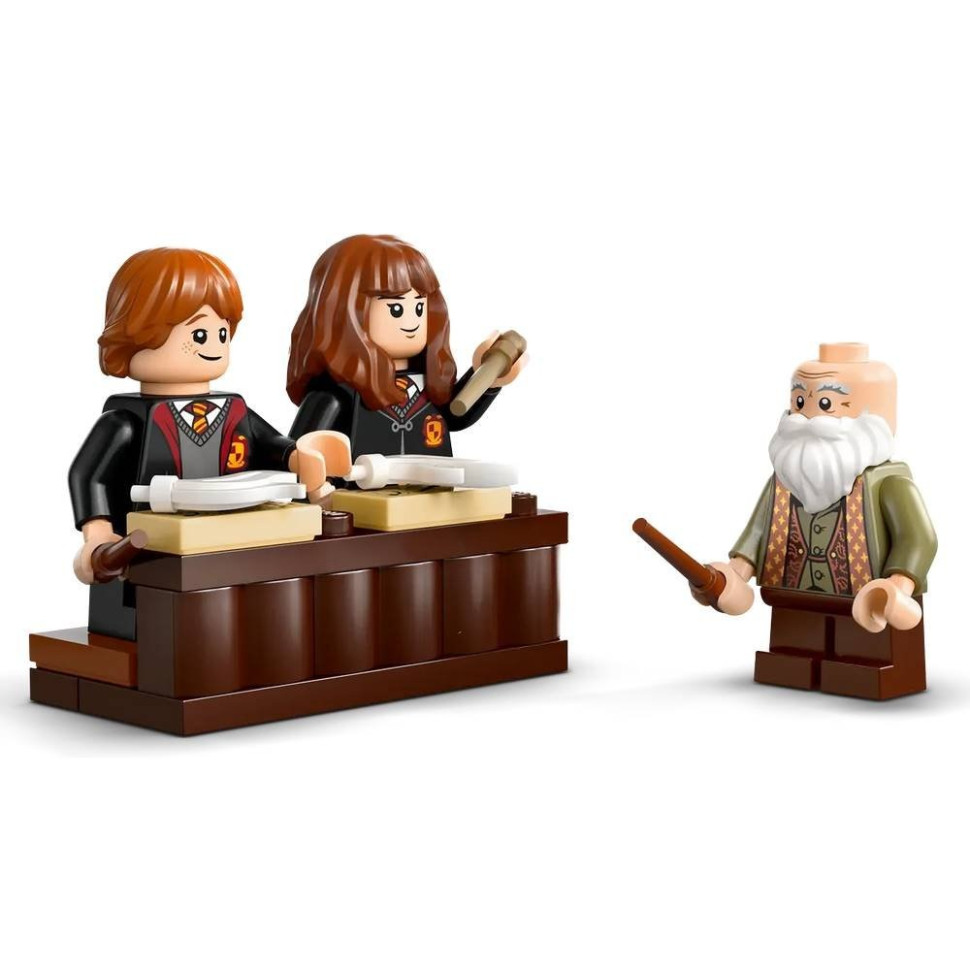 Конструктор Замок Гоґвортс урок чарів LEGO 76442, 204 деталі