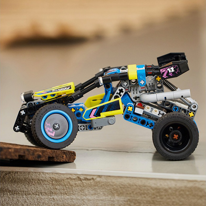 Конструктор Lego Technic Внедорожник баги для гонки 42164, 219 деталей