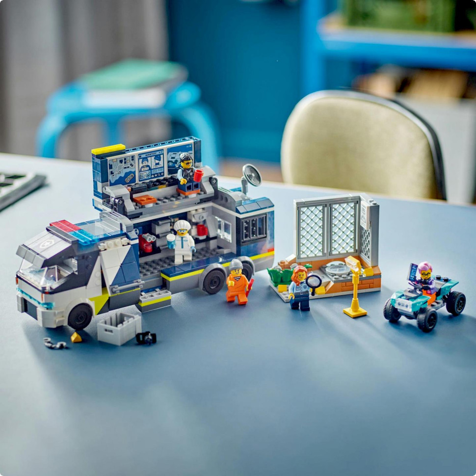 Конструктор Передвижная полицейская криминалистическая лаборатория LEGO 60418, 674 детали
