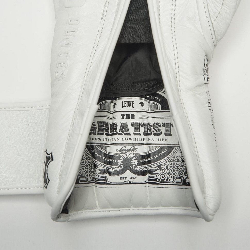 Боксерські рукавиці GN111 THE GREATEST Leone GN111_White_14oz 14 унцій (бинти в комплекті)