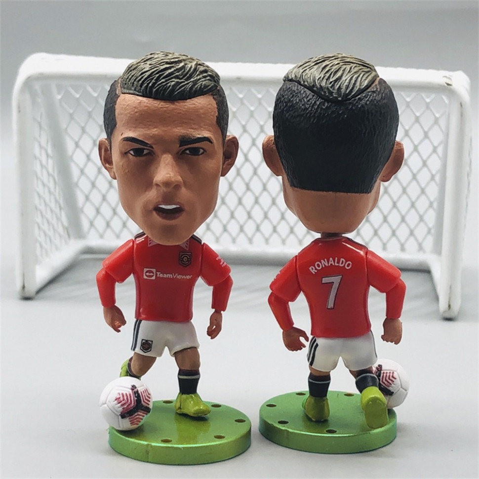Набір сувенірних фігурок футболістів 