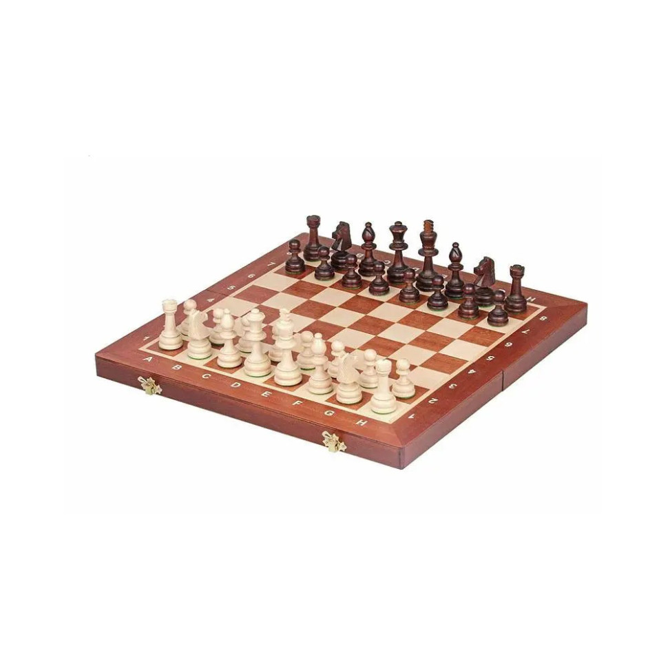 Настольная игра шахматы 