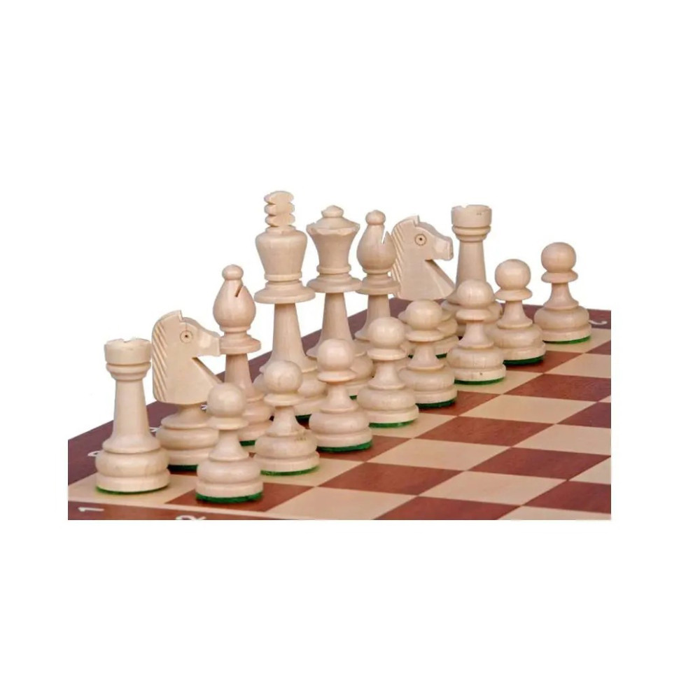 Настольная игра шахматы 