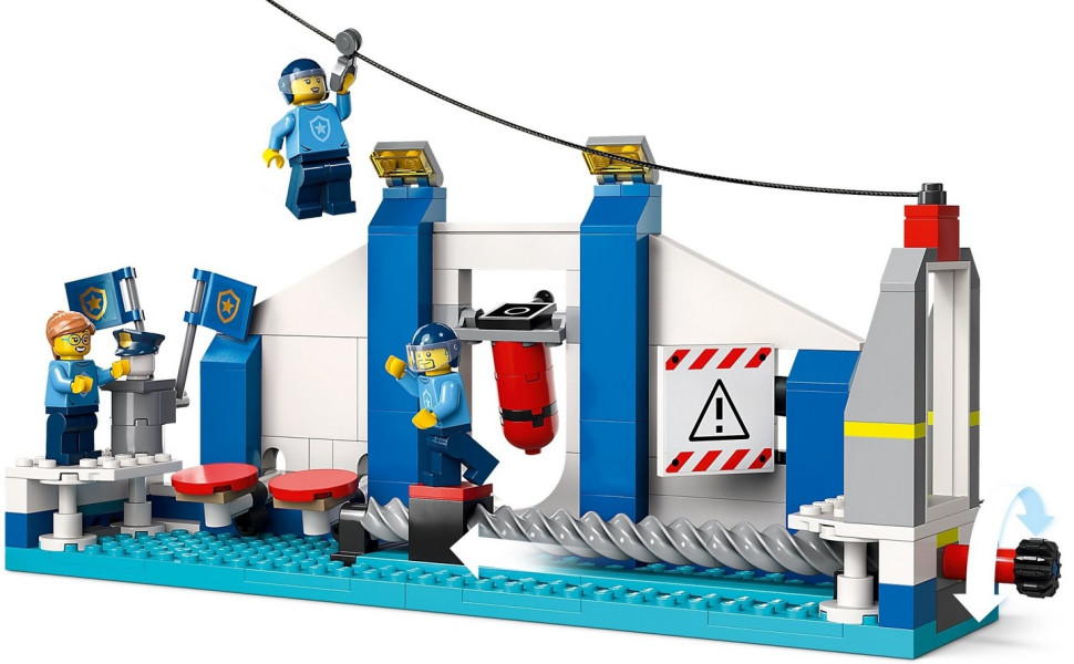 Конструктор LEGO City Поліцейська академія 60372
