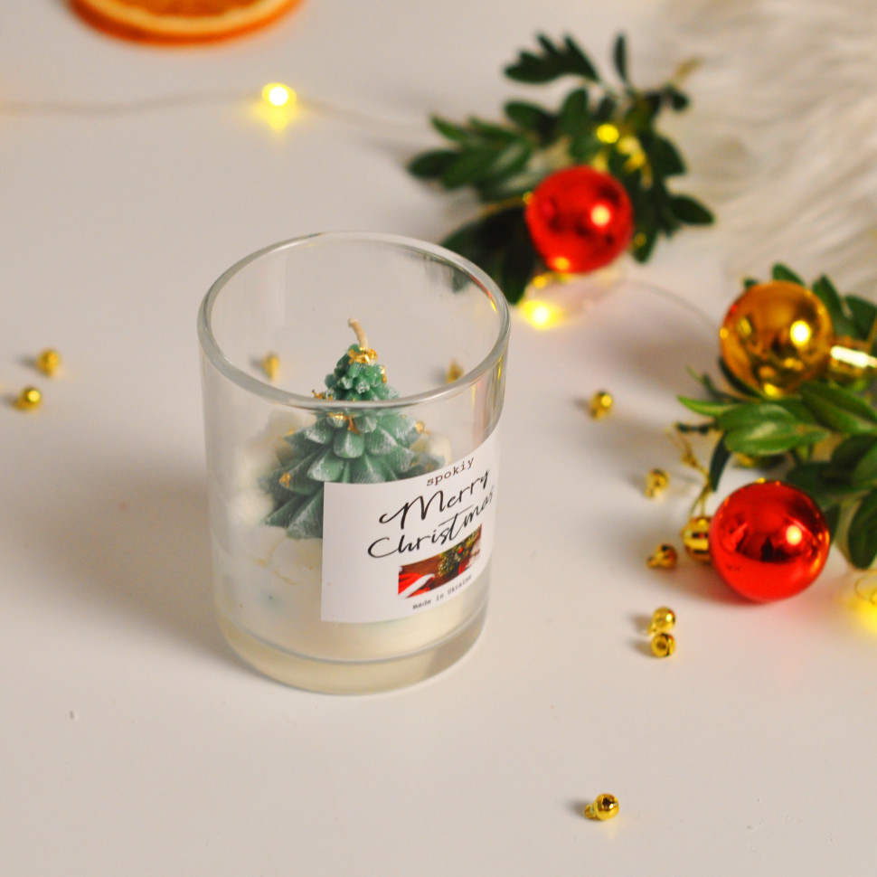 Новорічна свічка ручної роботи з соєвого воску 