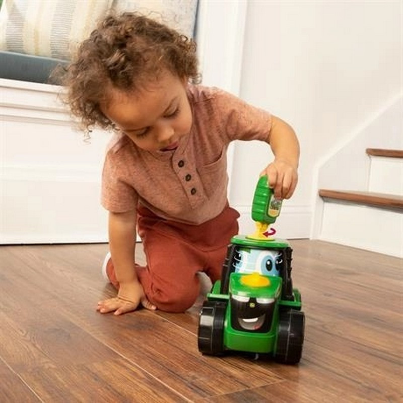 Игрушечный трактор John Deere Kids 47500 со светом и звуком
