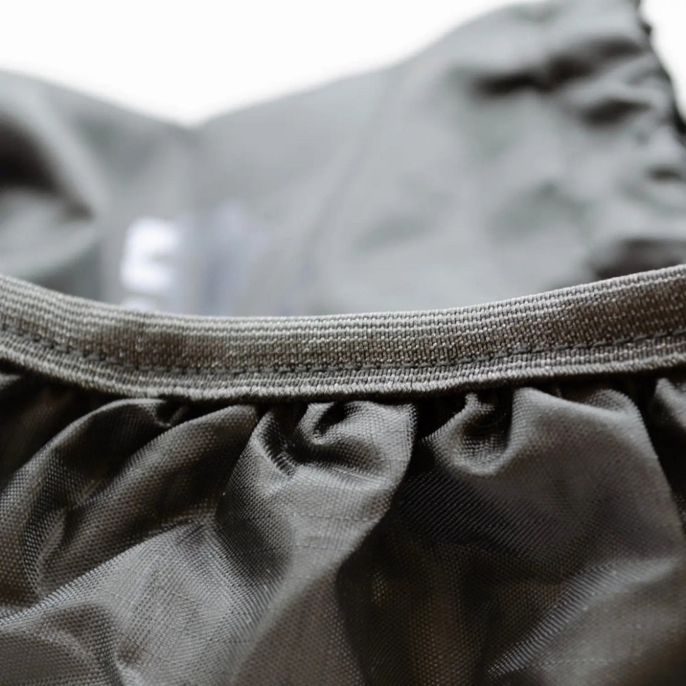 Чохол на рюкзак Tramp UTRP-018-black, чорний 30-60 л. M 