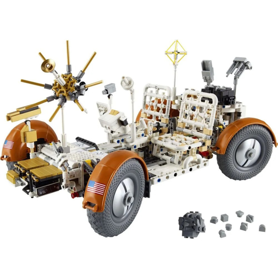 Конструктор LEGO Technic Лунный автомобиль NASA Apollo 42182, 1913 деталей