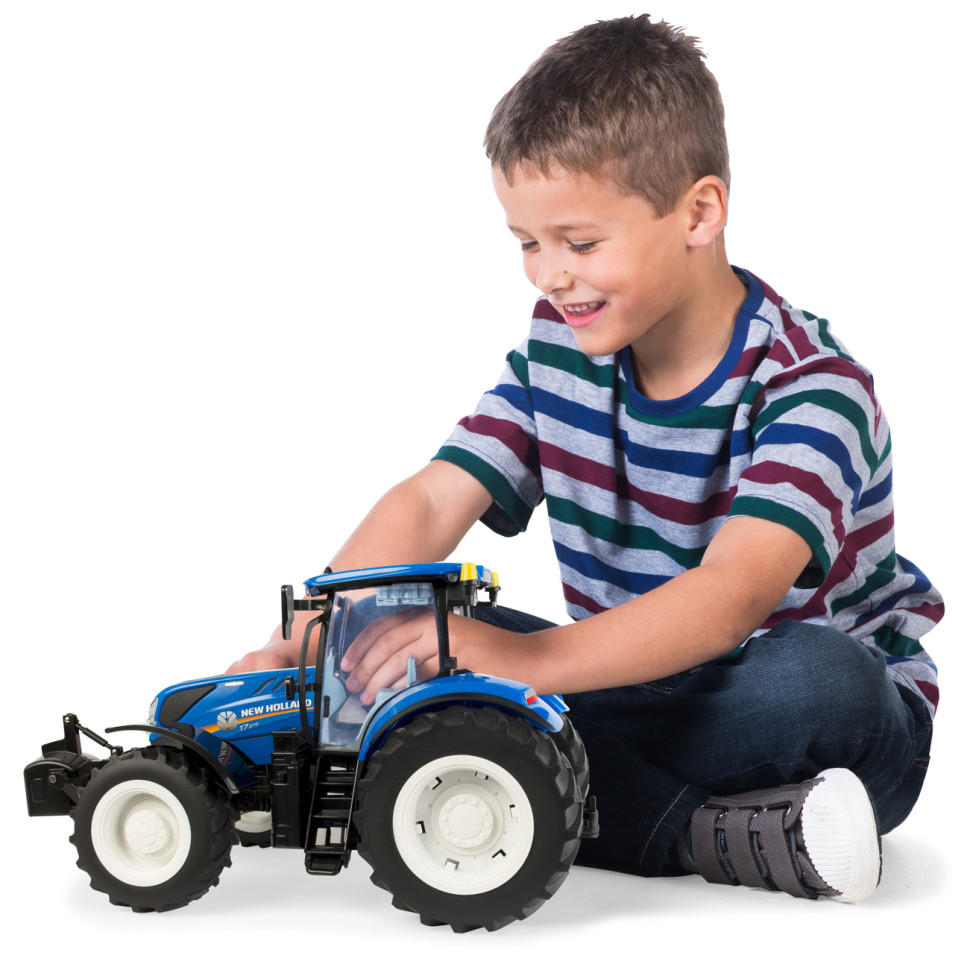 Модель Трактор New Holland T7.270 Big Farm 43156B свет и звук, масштаб 1:16