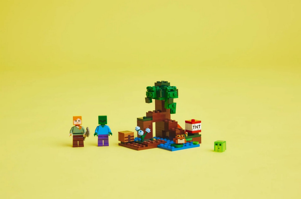 Конструктор LEGO Minecraft Приключения на болоте 21240