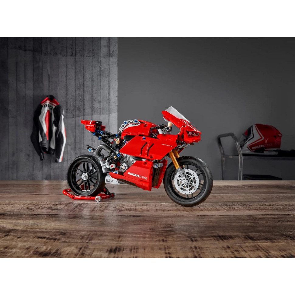 Конструктор LEGO Technic Ducati Panigale V4 R 42107