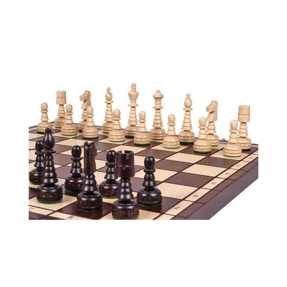 Настольная игра шахматы 