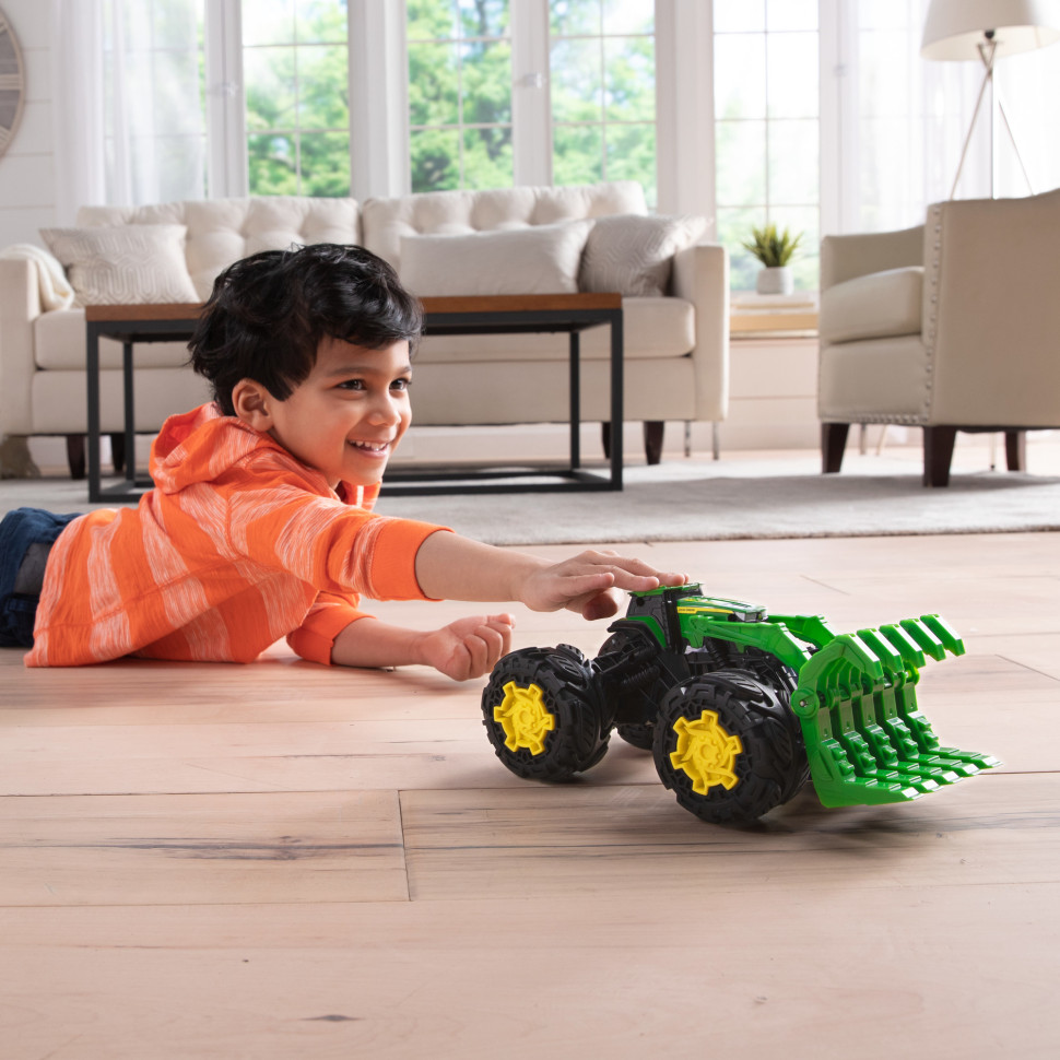 Іграшковий трактор John Deere Kids 47327 Monster Treads з ковшем і великими колесами