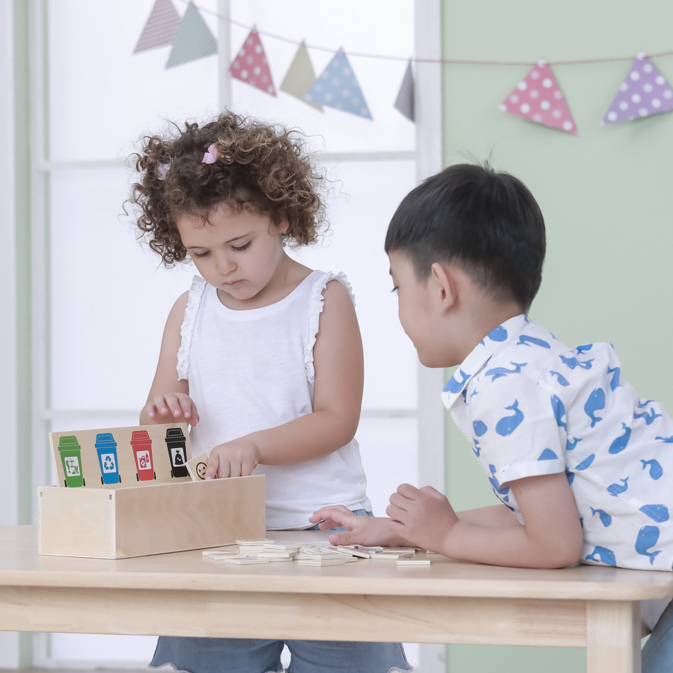 Настольная развивающая игра Сортировка мусора Viga Toys 44504 деревянный сортер