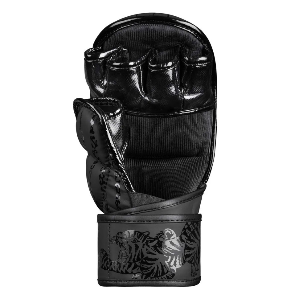 Перчатки для ММА Muay Thai Phantom PHMMAG2497-LXL Black L/XL (капа в подарок)