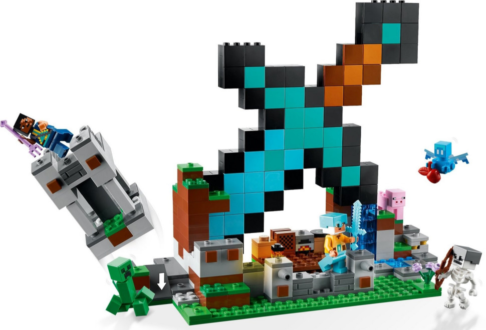 Конструктор LEGO Minecraft Форпост с мечом 21244