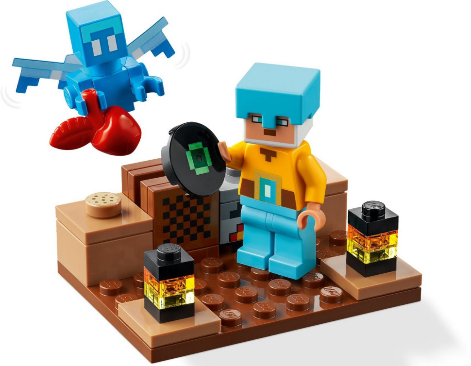 Конструктор LEGO Minecraft Форпост с мечом 21244